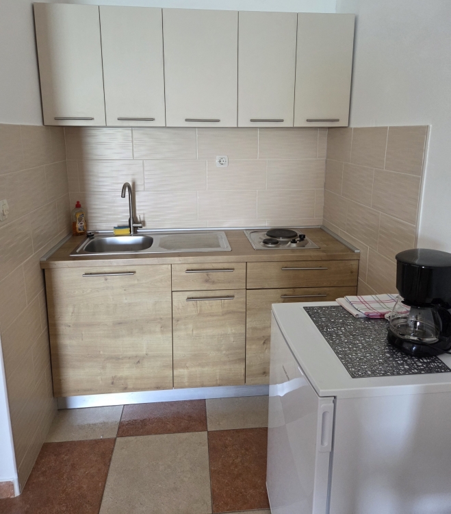 Apartment nr.2 by the sea in Tisno: