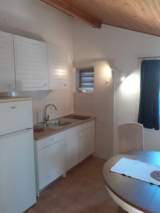 Apartment JOVE for two  Jezera, Murter:
