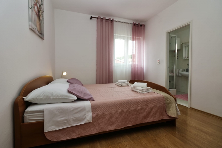 Apartment Slavica: