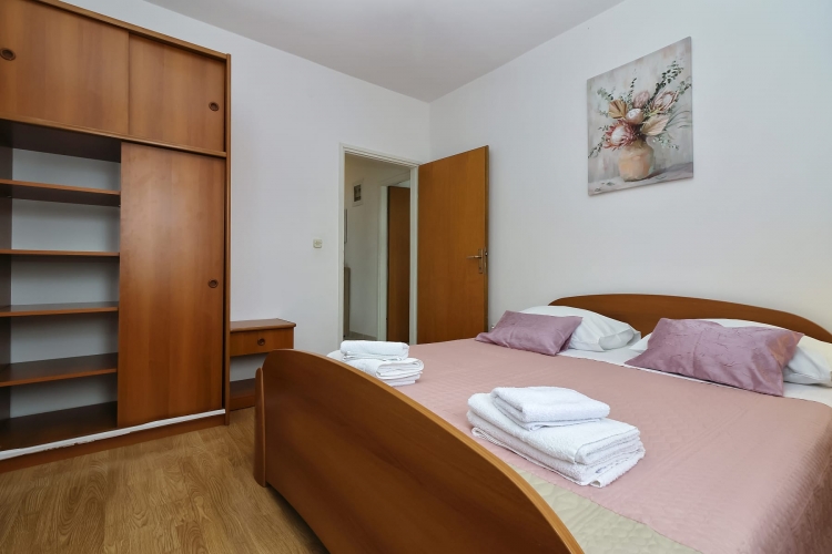 Apartment Slavica: